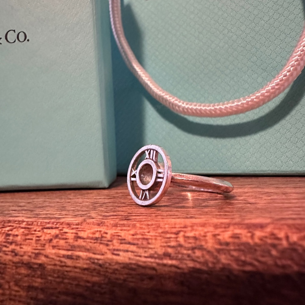 Tiffany & Co. Atlas 2003 Ring